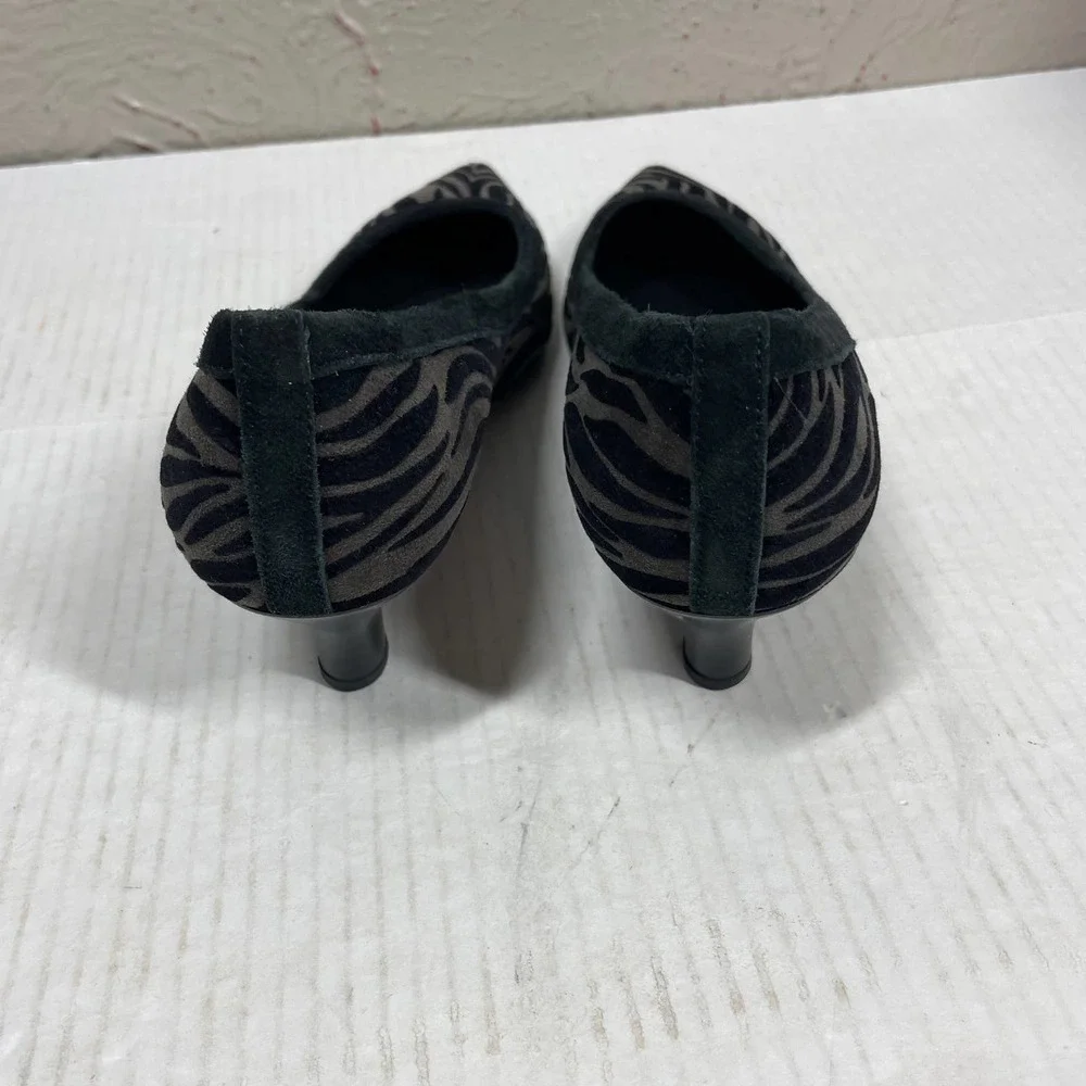 GABOR Pump Stacked Heel Pointed Toe Animal Print‎ Slip On Women’s Size 6.5